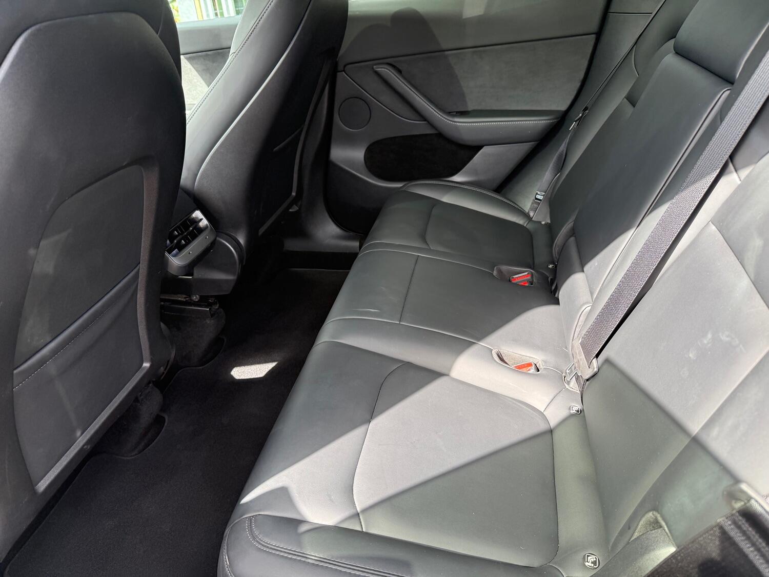 Used Tesla Model Y 2022 for sale - 76793235: Photo 28