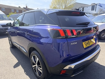 Used Peugeot 3008 2018 for sale - 79115435: Photo
