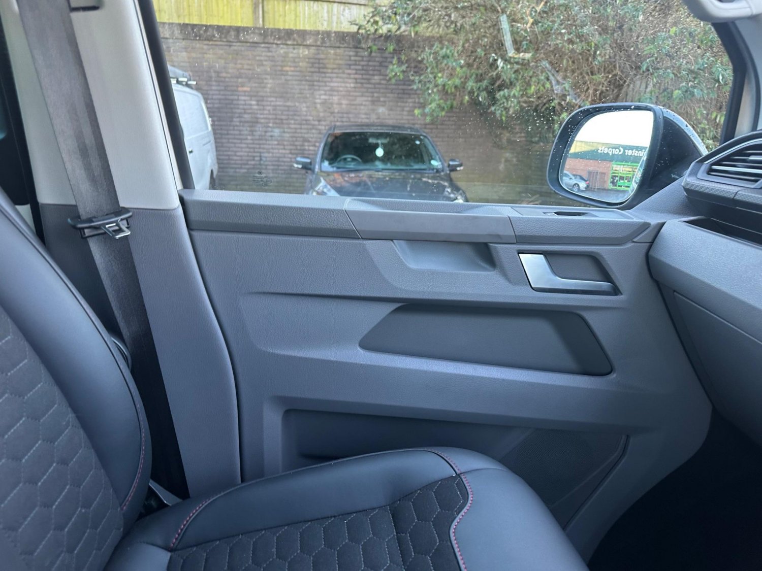 Used Volkswagen Transporter 2023 for sale - 77483720: Photo 38