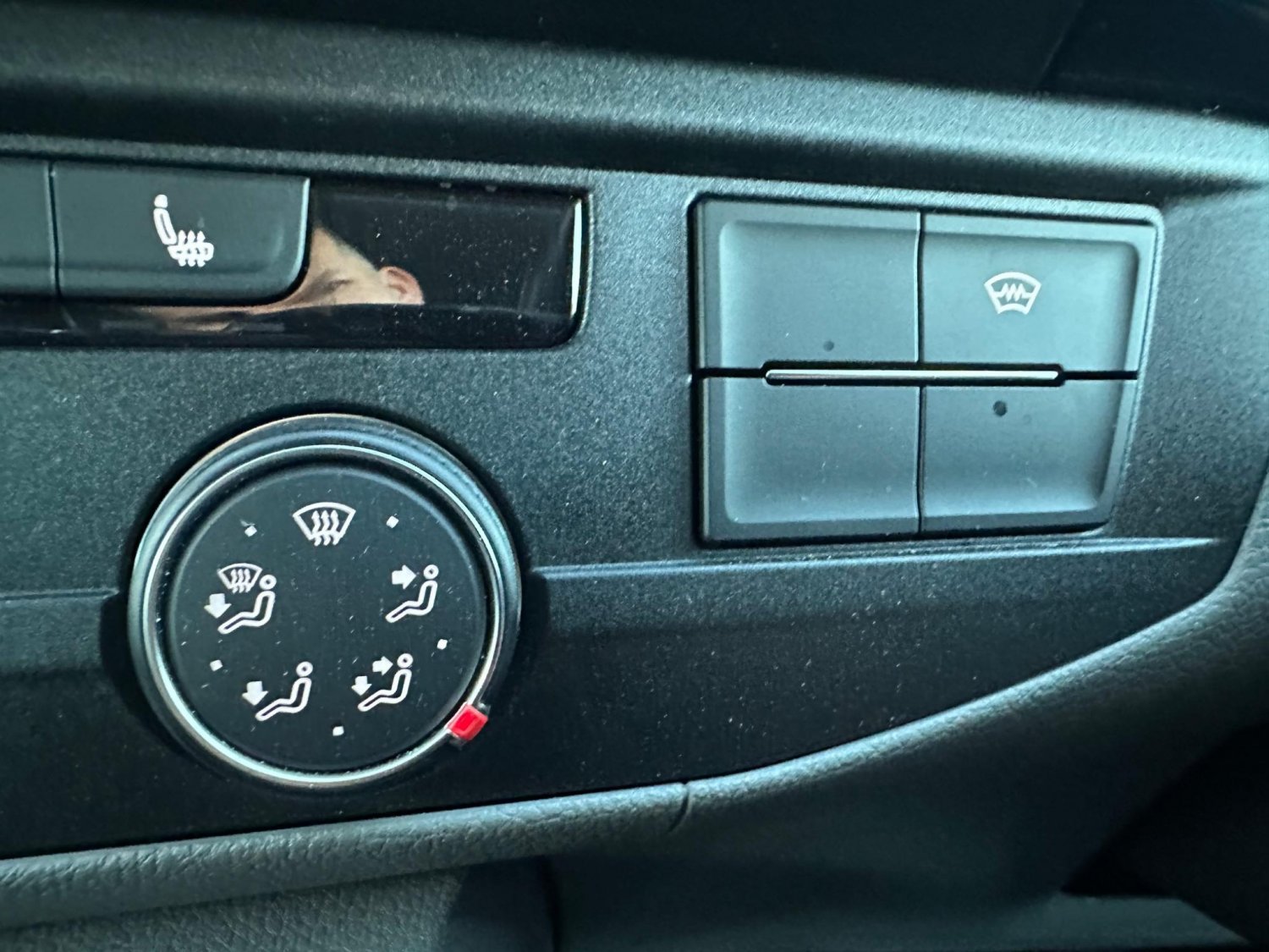 Used Volkswagen Transporter 2023 for sale - 77483720: Photo 40