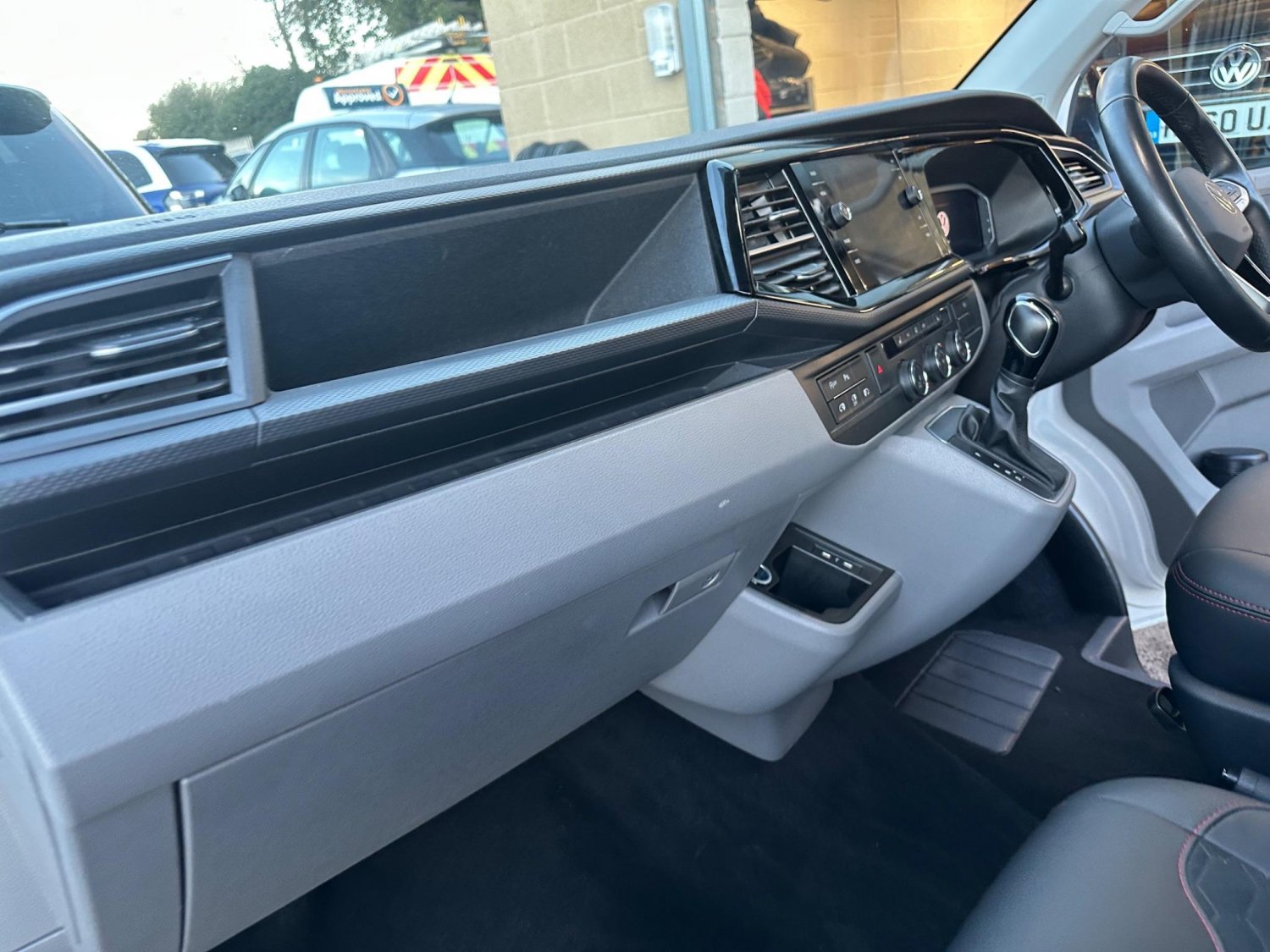 Used Volkswagen Transporter 2023 for sale - 77483720: Photo 51