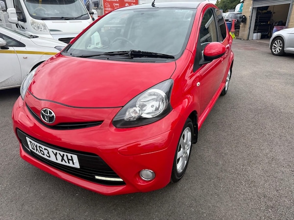Used Toyota AYGO 2013 for sale - 75664477: Photo 3