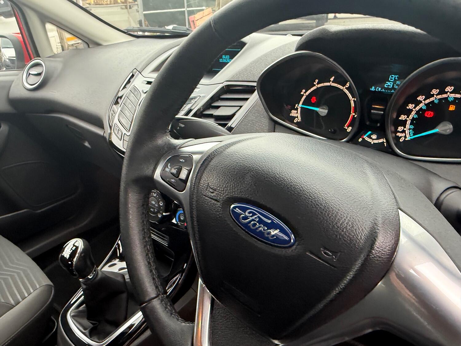 Used Ford Fiesta 2014 for sale - 76257684: Photo 25