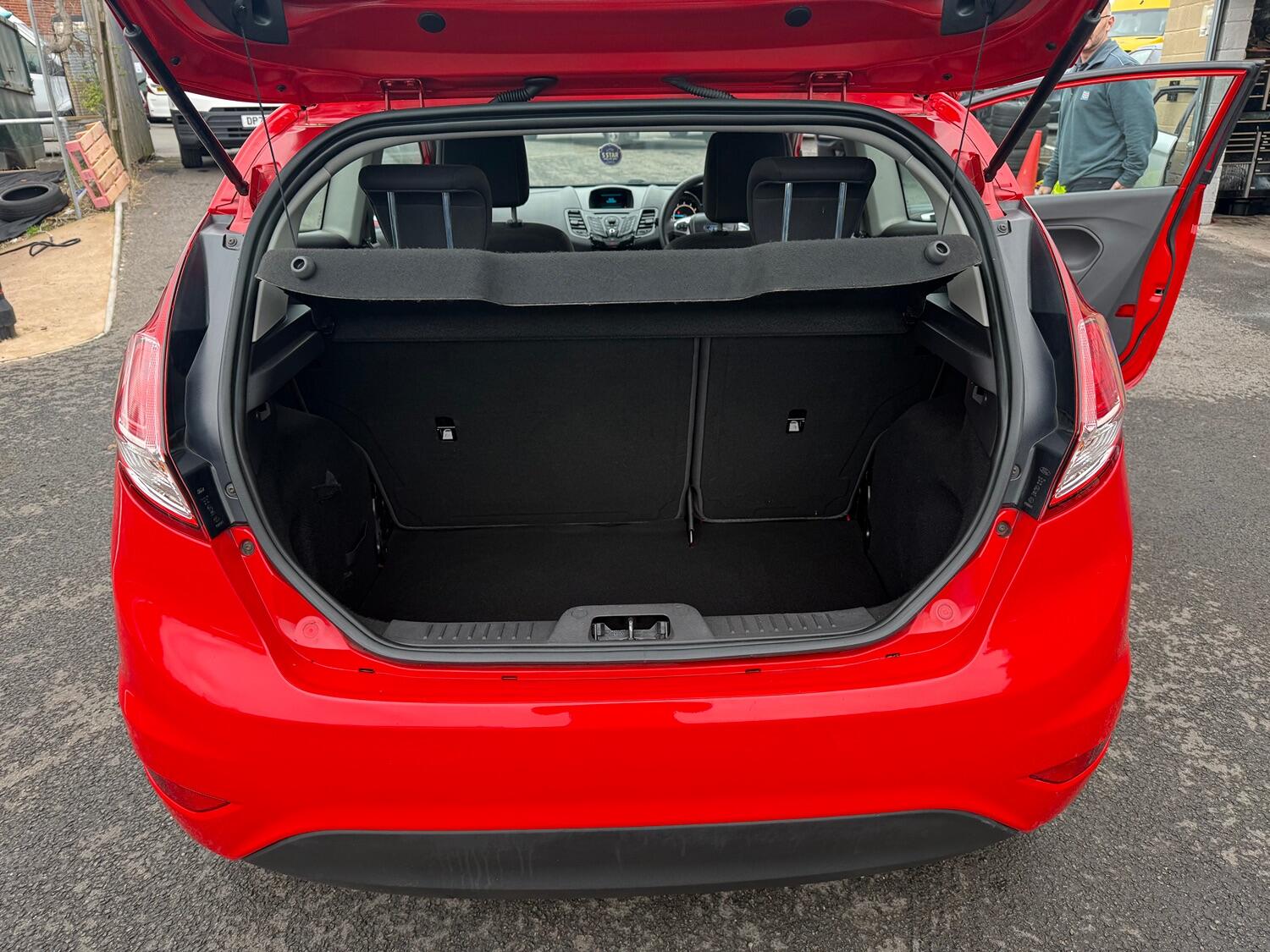 Used Ford Fiesta 2014 for sale - 76257684: Photo 27
