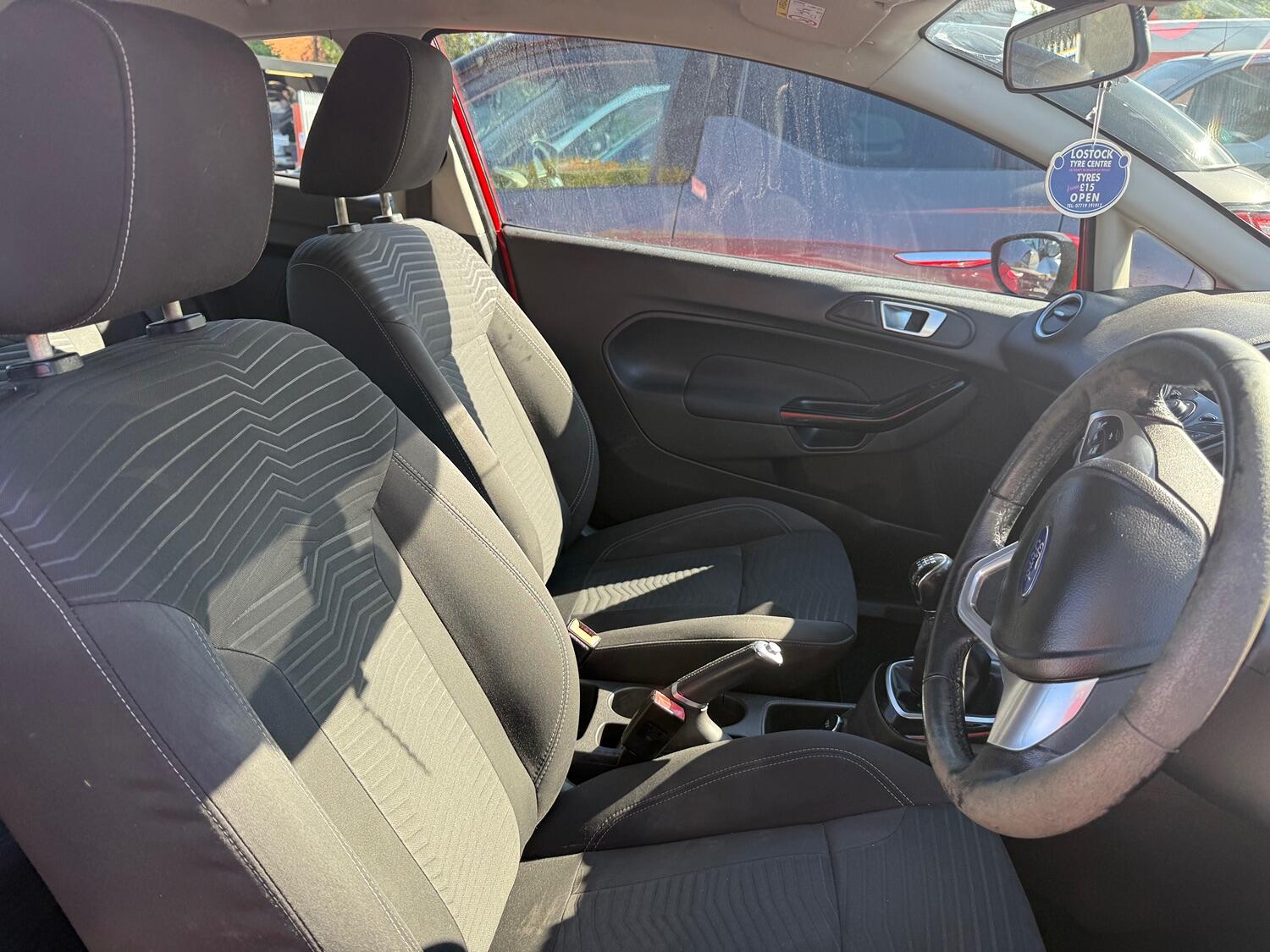 Used Ford Fiesta 2014 for sale - 76257684: Photo 6