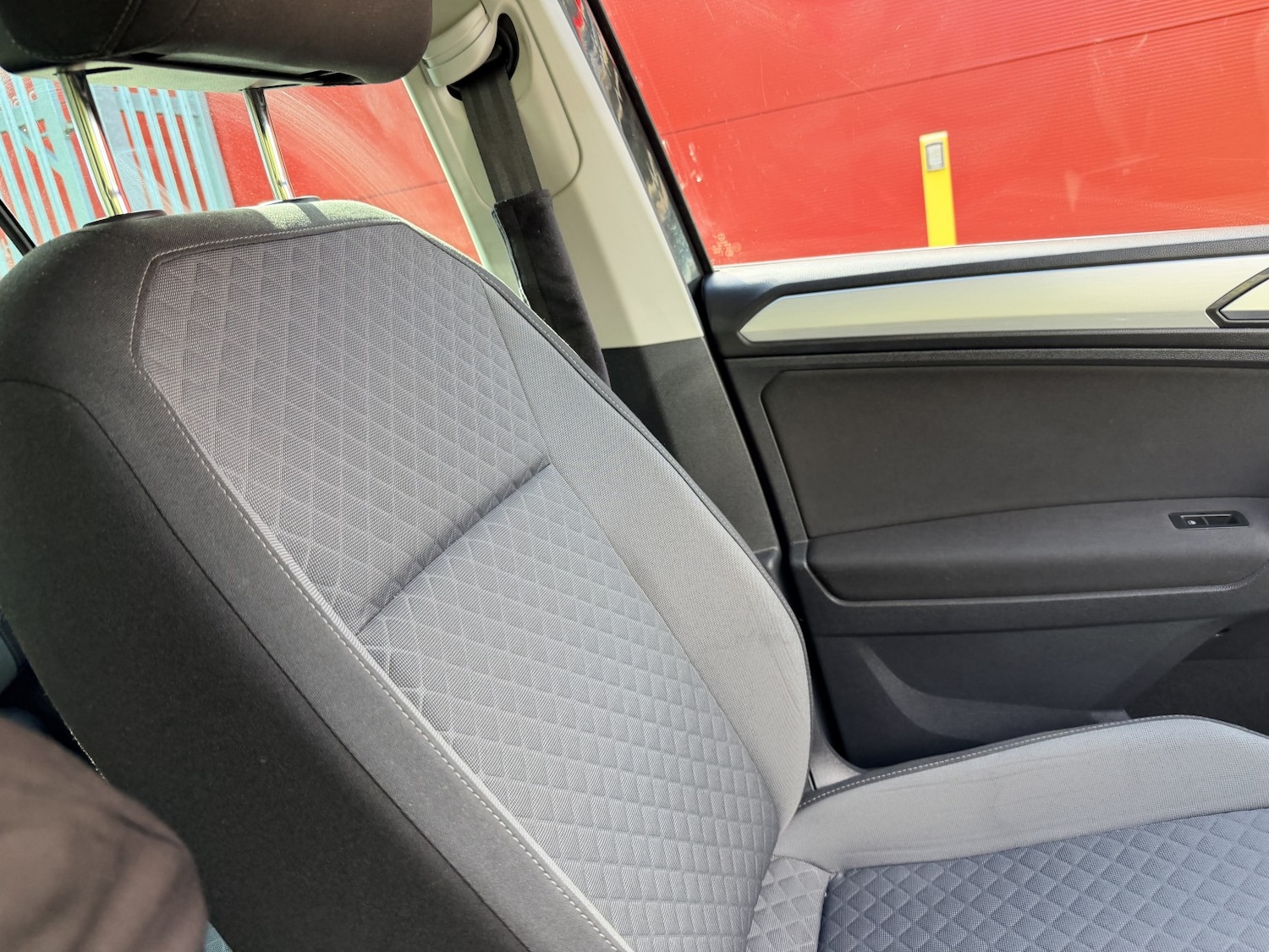 Used Volkswagen Tiguan 2016 for sale - 78112080: Photo 33