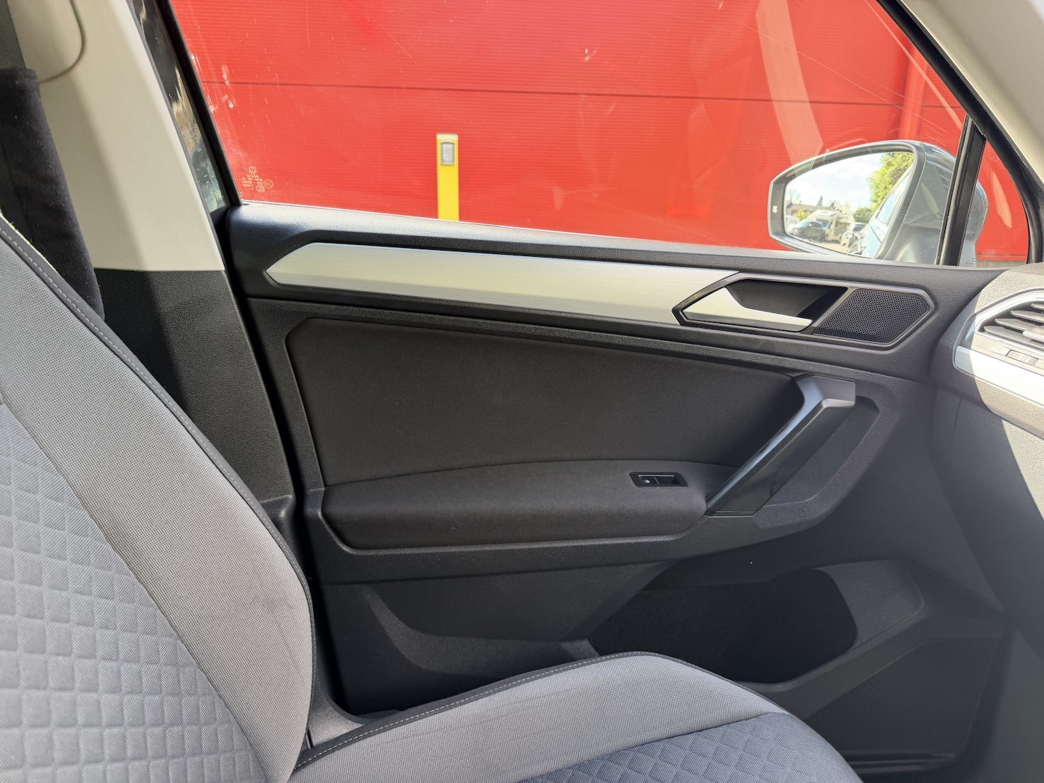 Used Volkswagen Tiguan 2016 for sale - 78112080: Photo 34