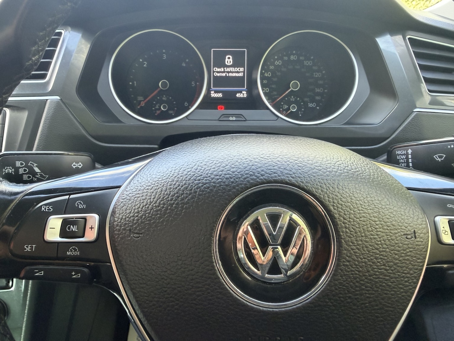 Used Volkswagen Tiguan 2016 for sale - 78112080: Photo 5