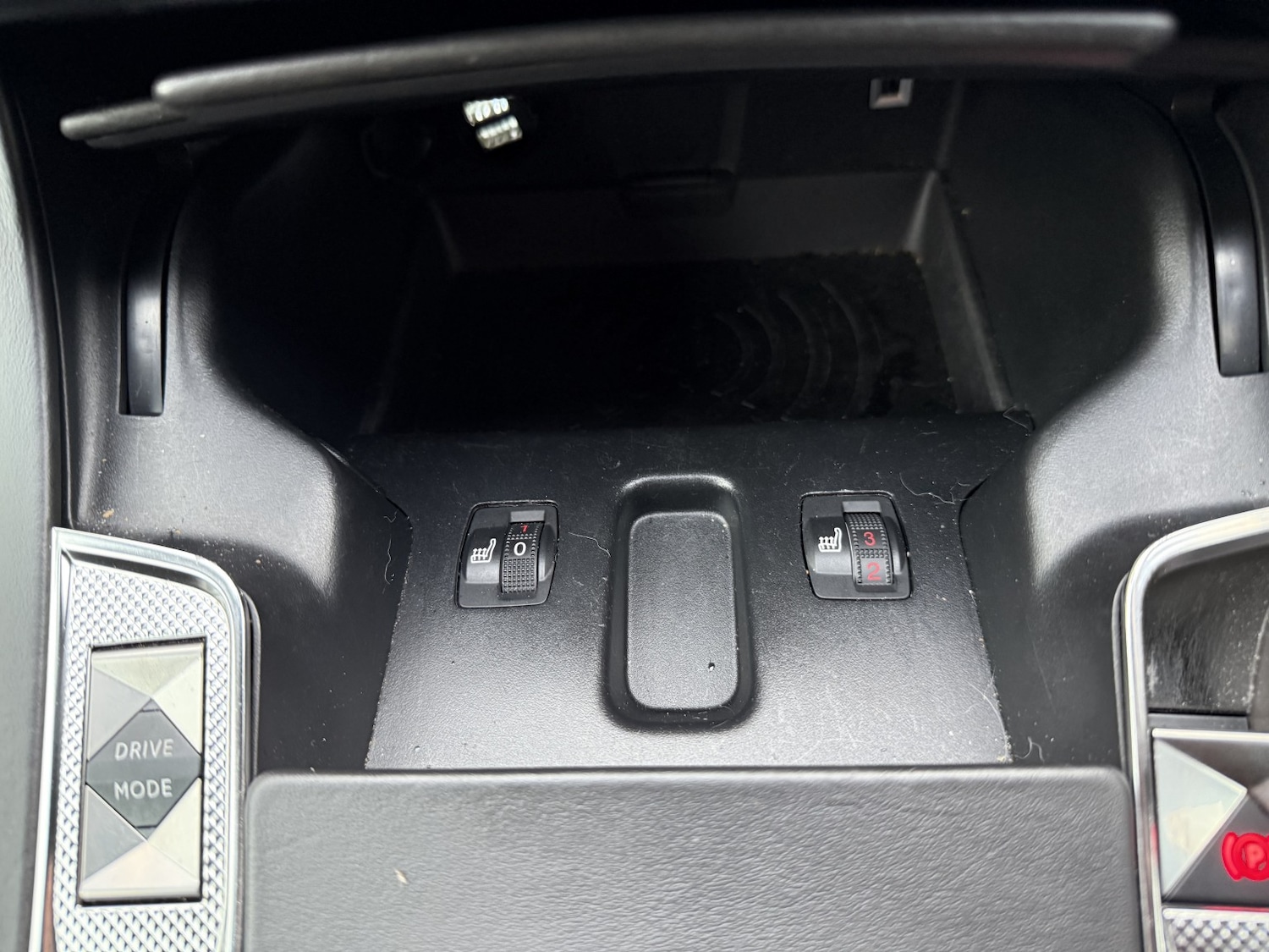 Used DS Automobiles DS 7 Crossback 2018 for sale - 76687173: Photo 20