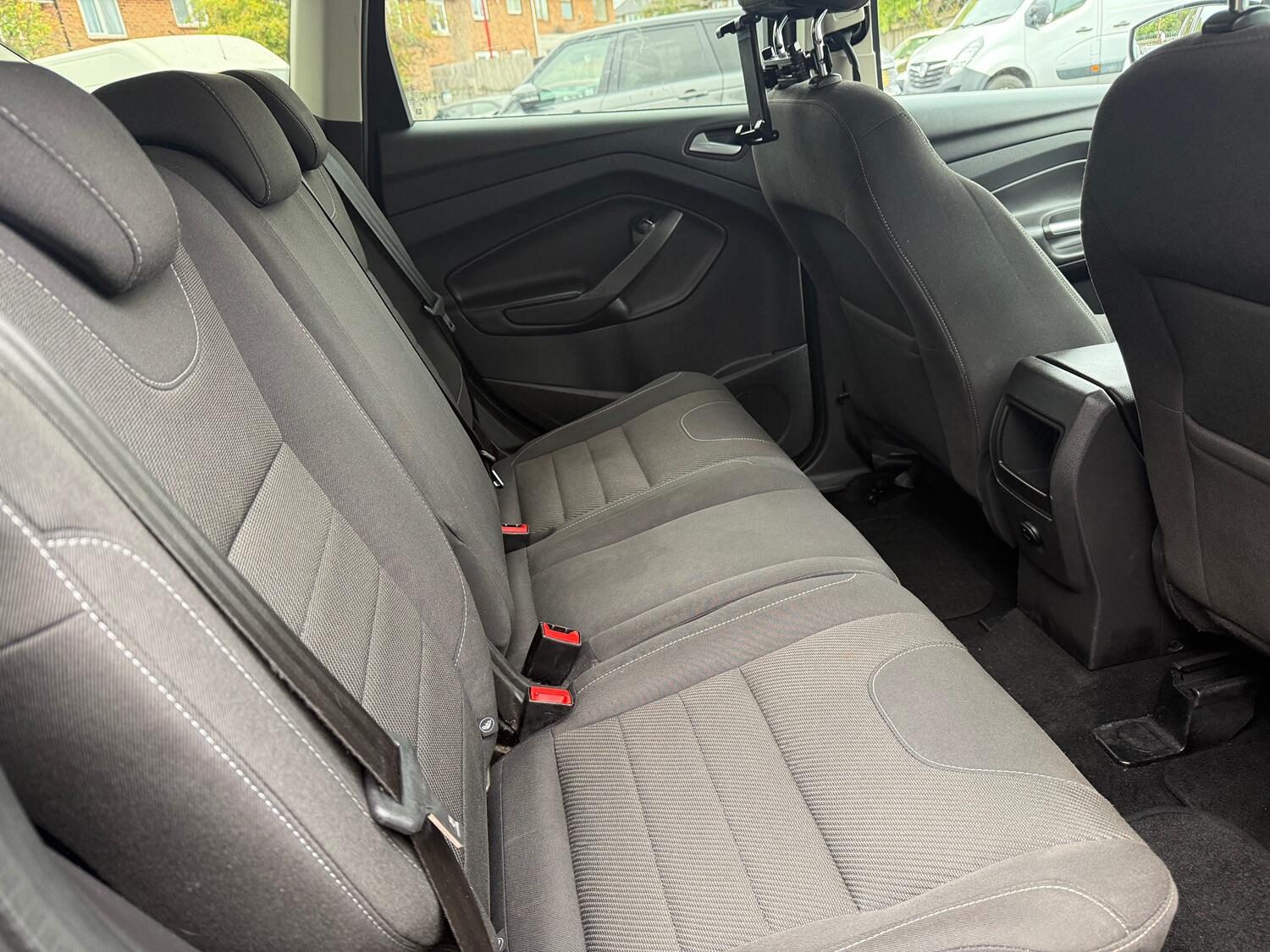 Used Ford Kuga 2016 for sale - 76317452: Photo 10