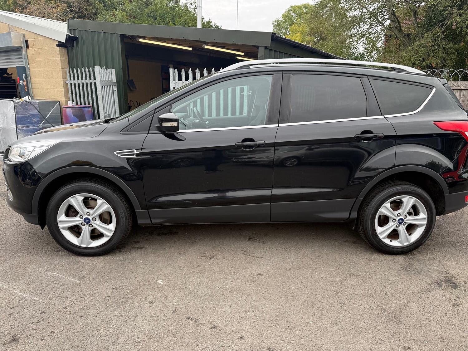 Used Ford Kuga 2016 for sale - 76317452: Photo 4