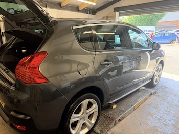 Used Peugeot 3008 2013 for sale - 79495358: Photo