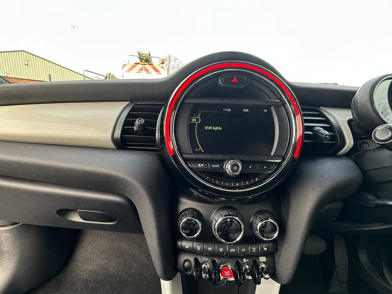 Used MINI Hatch 2017 for sale - 77342613: Photo 22