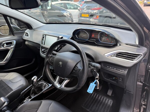 Used Peugeot 2008 2016 for sale - 75490047: Photo 22