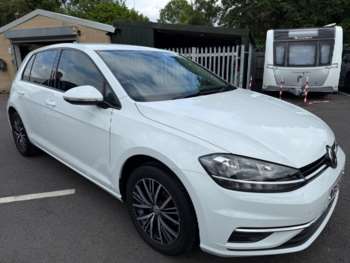 Used Volkswagen Golf 2017 for sale - 74735644: Photo