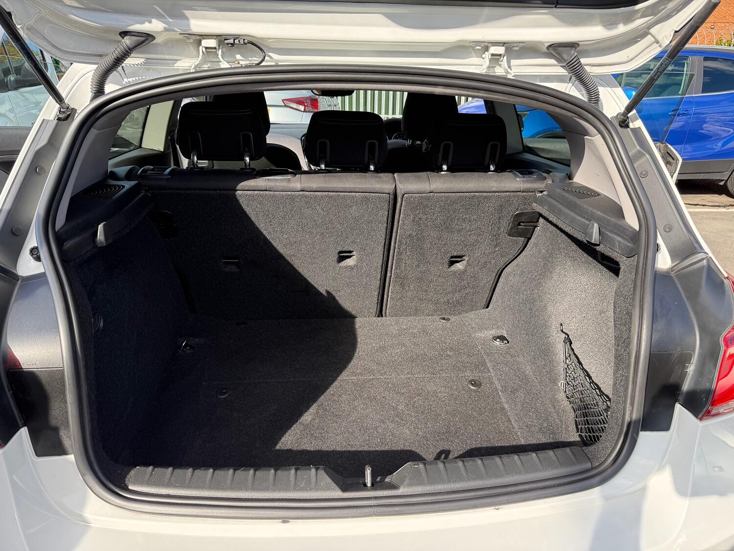 Used BMW 3 Series 2011 for sale - 76186724: Photo 17