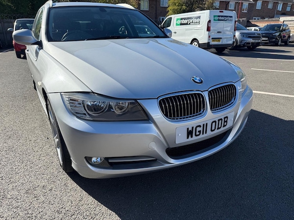 Used BMW 3 Series 2011 for sale - 76186724: Photo 1