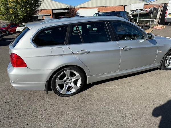 Used BMW 3 Series 2011 for sale - 76186724: Photo 22