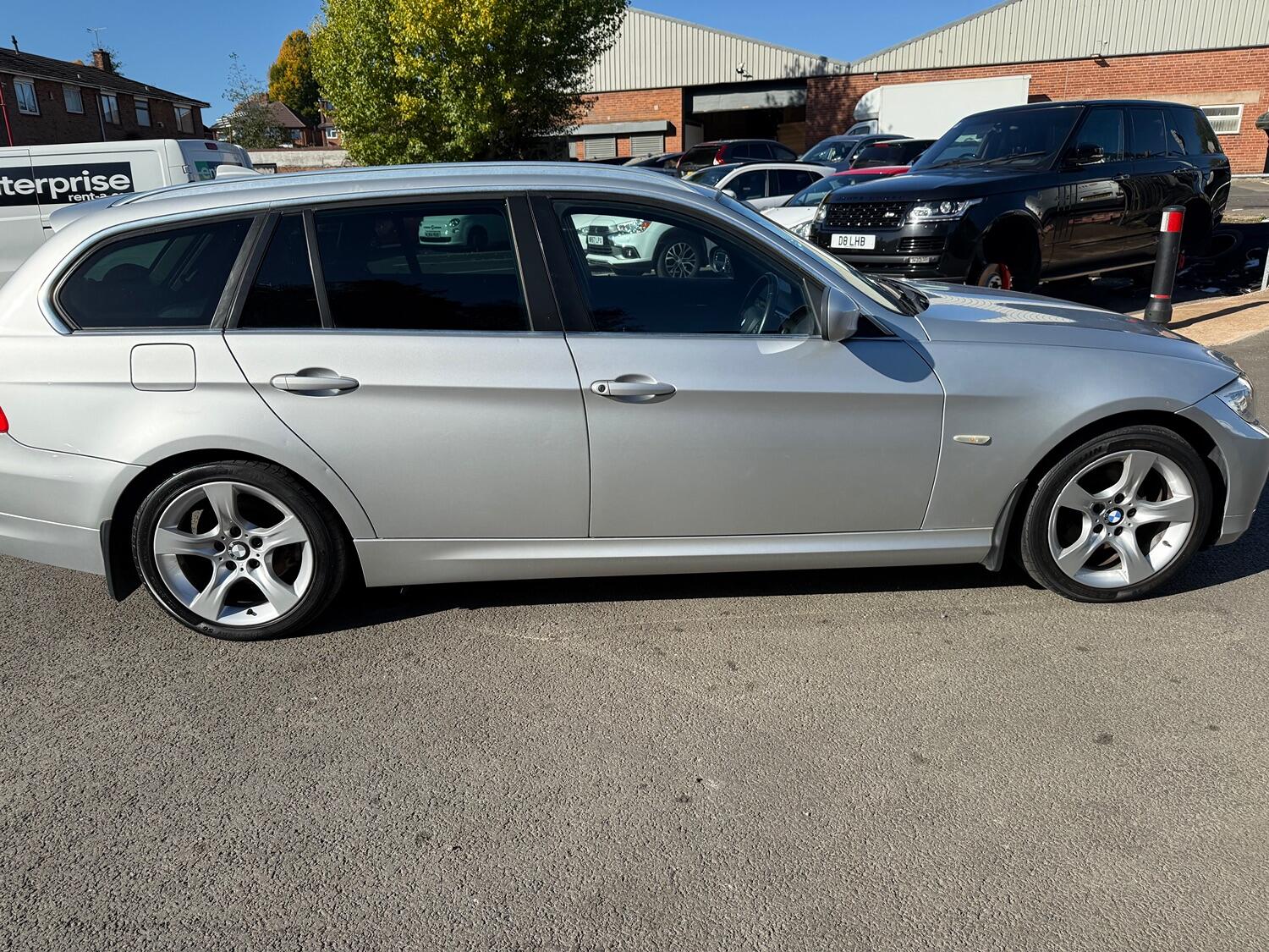 Used BMW 3 Series 2011 for sale - 76186724: Photo 23