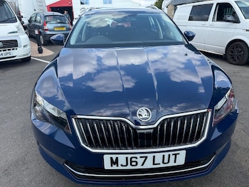Used Skoda Superb 2018 for sale - 75598782: Photo
