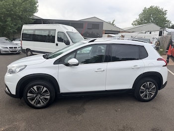 Used Peugeot 2008 2017 for sale - 78739576: Photo