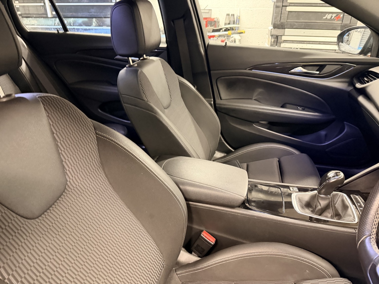 Used Vauxhall Insignia 2019 for sale - 76769486: Photo 8