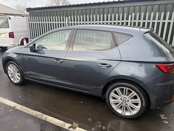 Used SEAT Leon 2019 for sale - 76863830: Photo