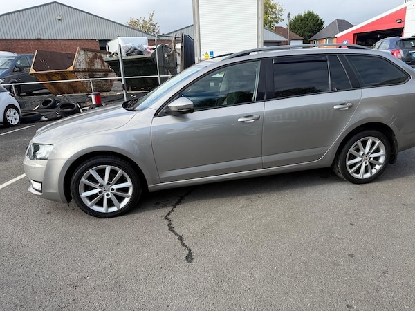 Used Skoda Octavia 2014 for sale - 76211891: Photo 12