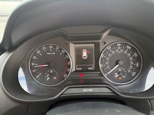 Used Skoda Octavia 2014 for sale - 76211891: Photo 8