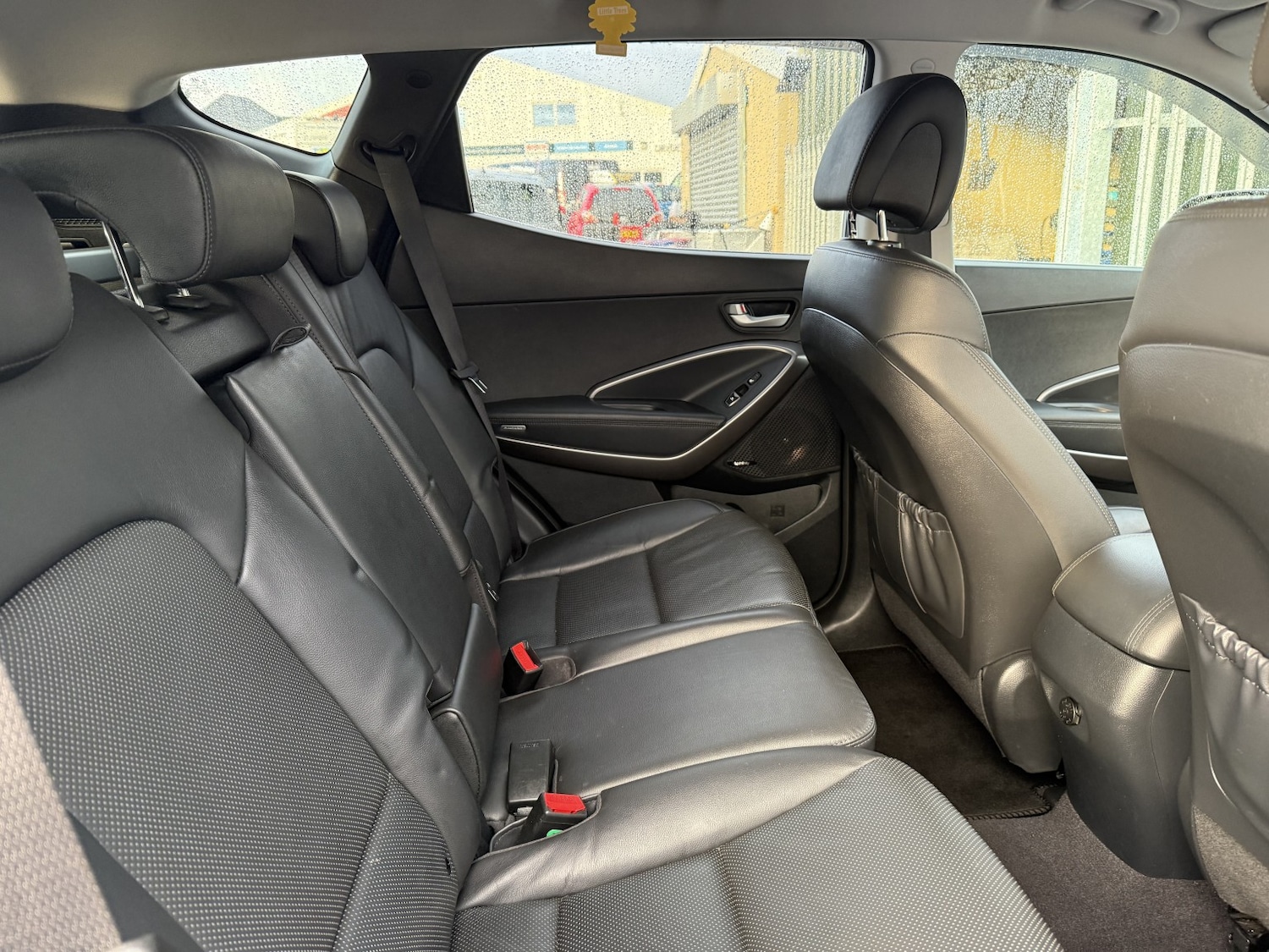 Used Hyundai Santa Fe 2017 for sale - 76687247: Photo 24