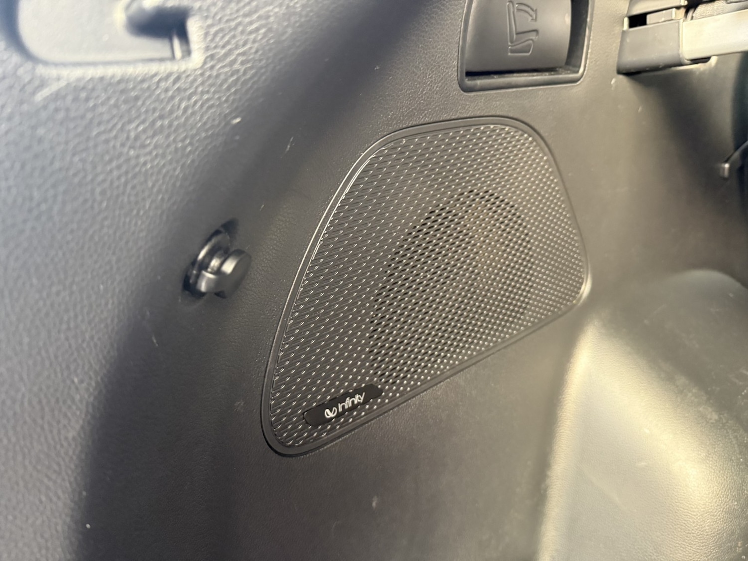 Used Hyundai Santa Fe 2017 for sale - 76687247: Photo 29