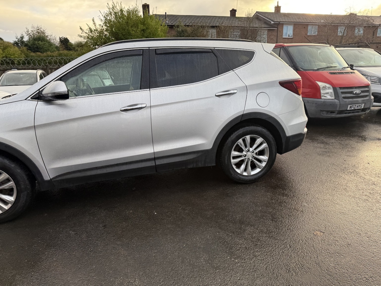 Used Hyundai Santa Fe 2017 for sale - 76687247: Photo 8