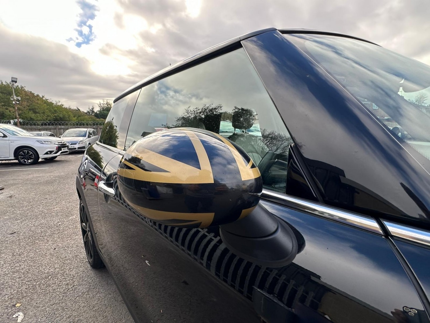 Used MINI Hatch 2017 for sale - 76618559: Photo 19