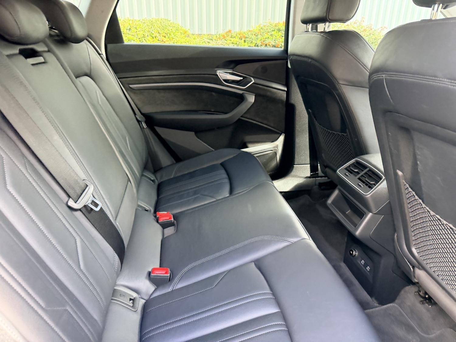 Used Audi e-tron 2020 for sale - 78084401: Photo 26