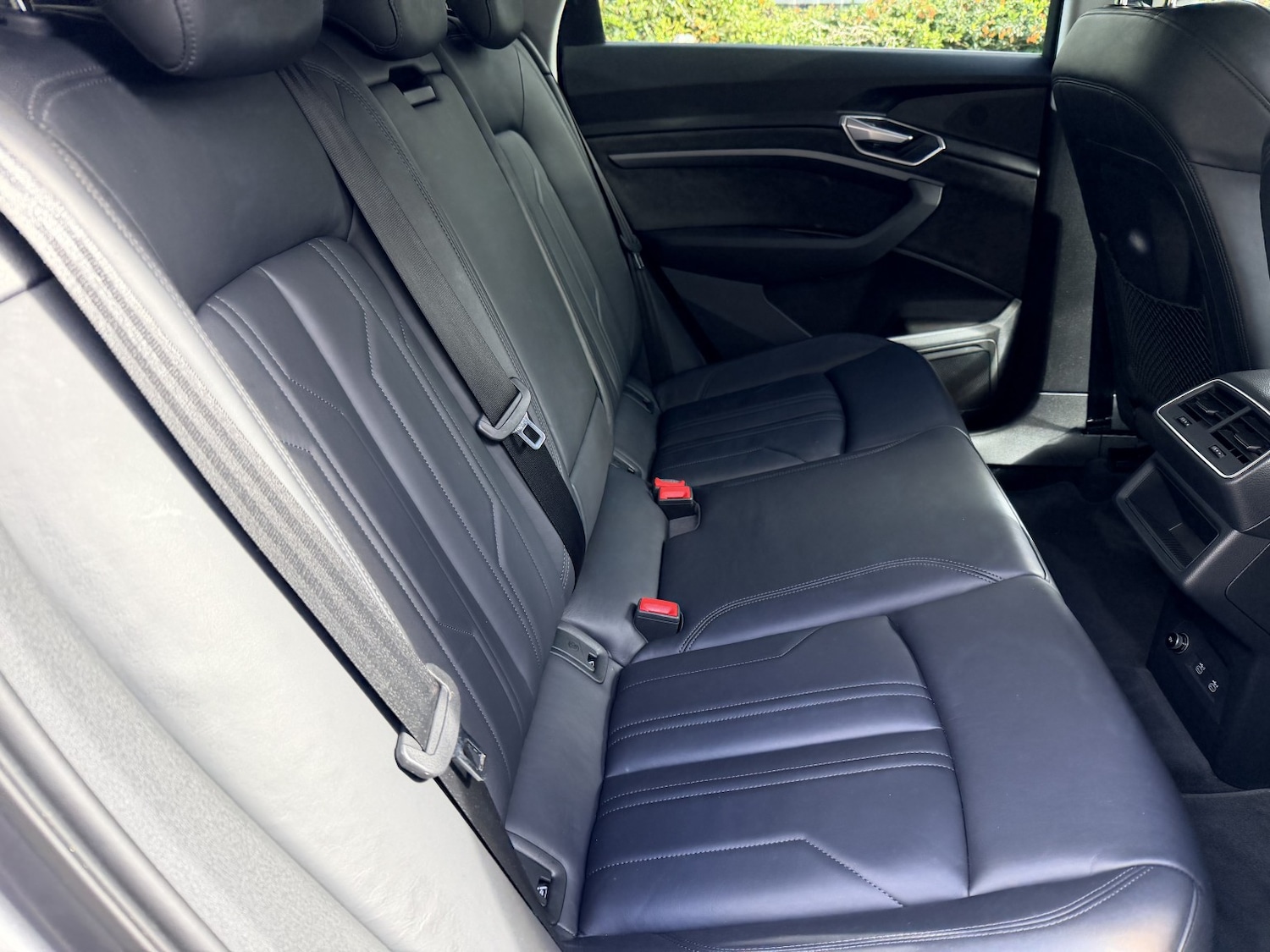 Used Audi e-tron 2020 for sale - 78084401: Photo 27