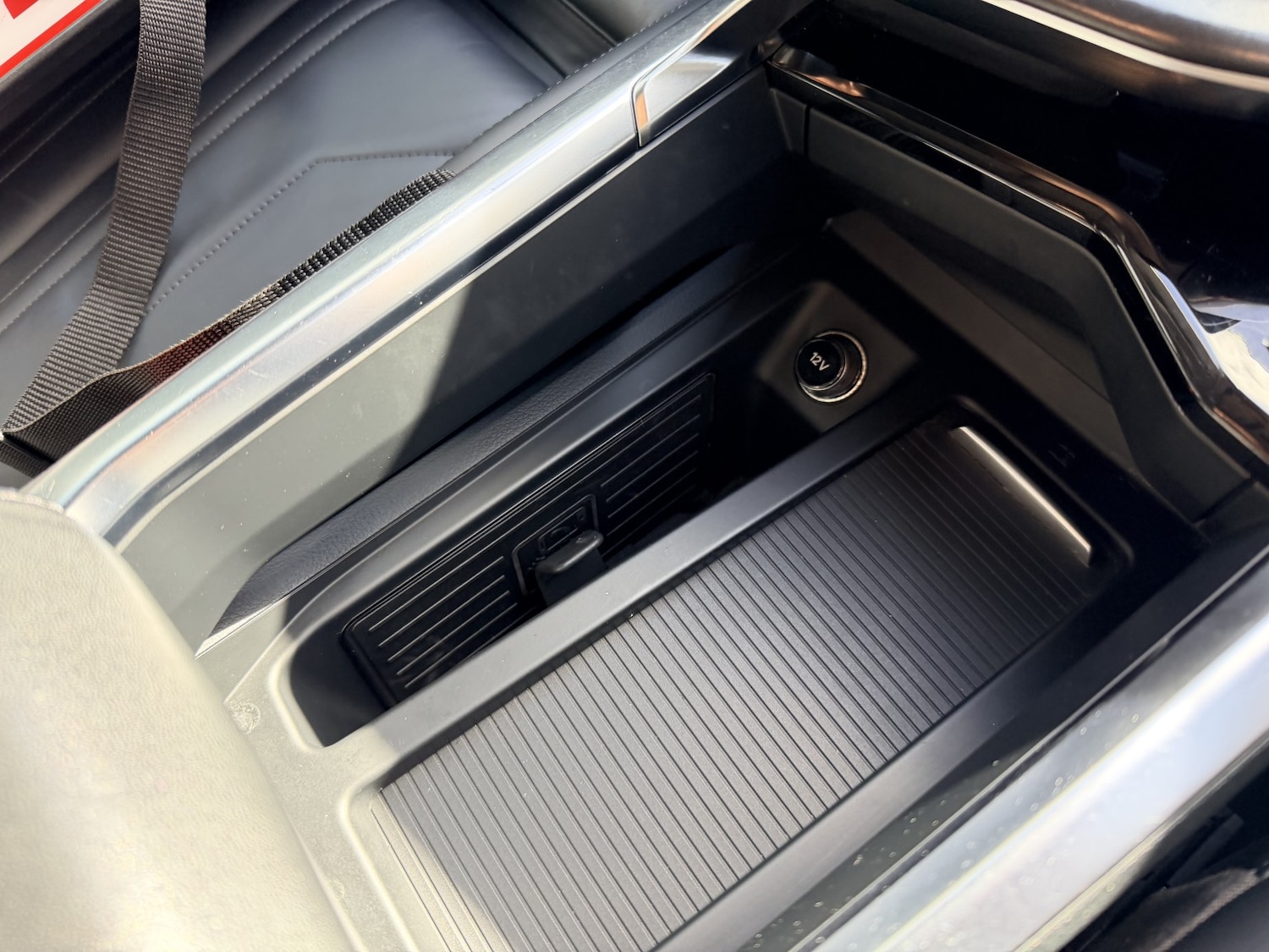 Used Audi e-tron 2020 for sale - 78084401: Photo 42