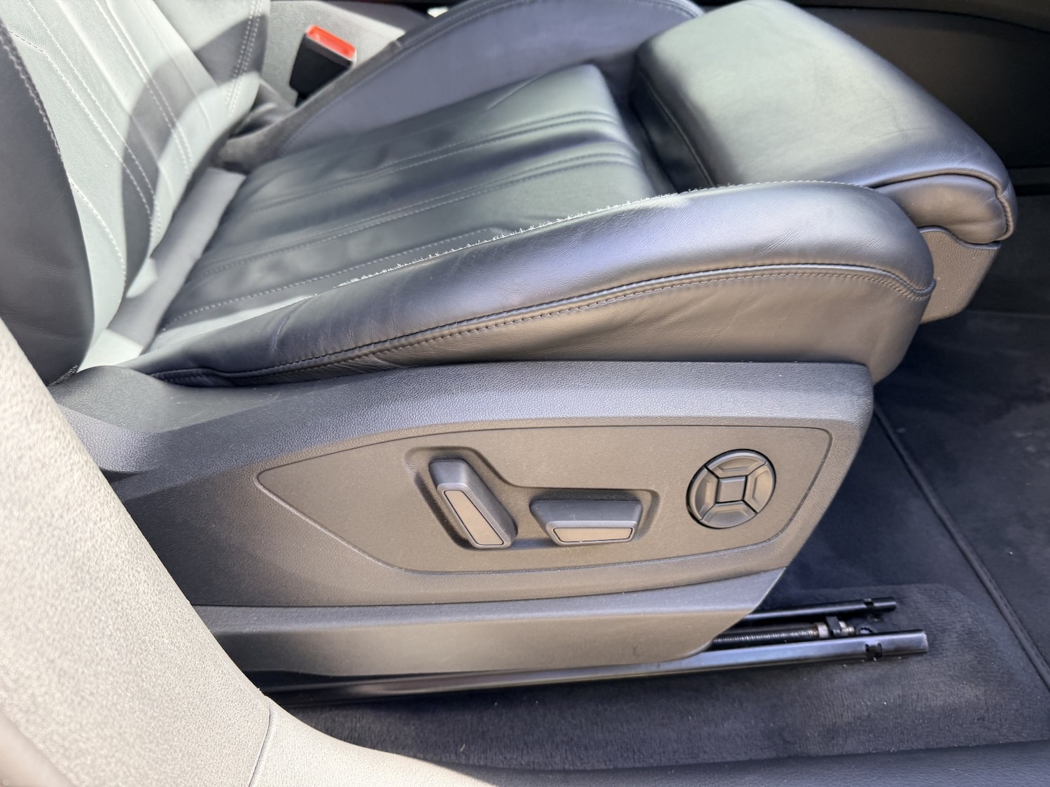 Used Audi e-tron 2020 for sale - 78084401: Photo 7