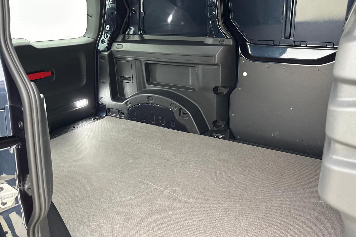 Used Volkswagen ID.Buzz 2023 for sale - 76675613: Photo 9