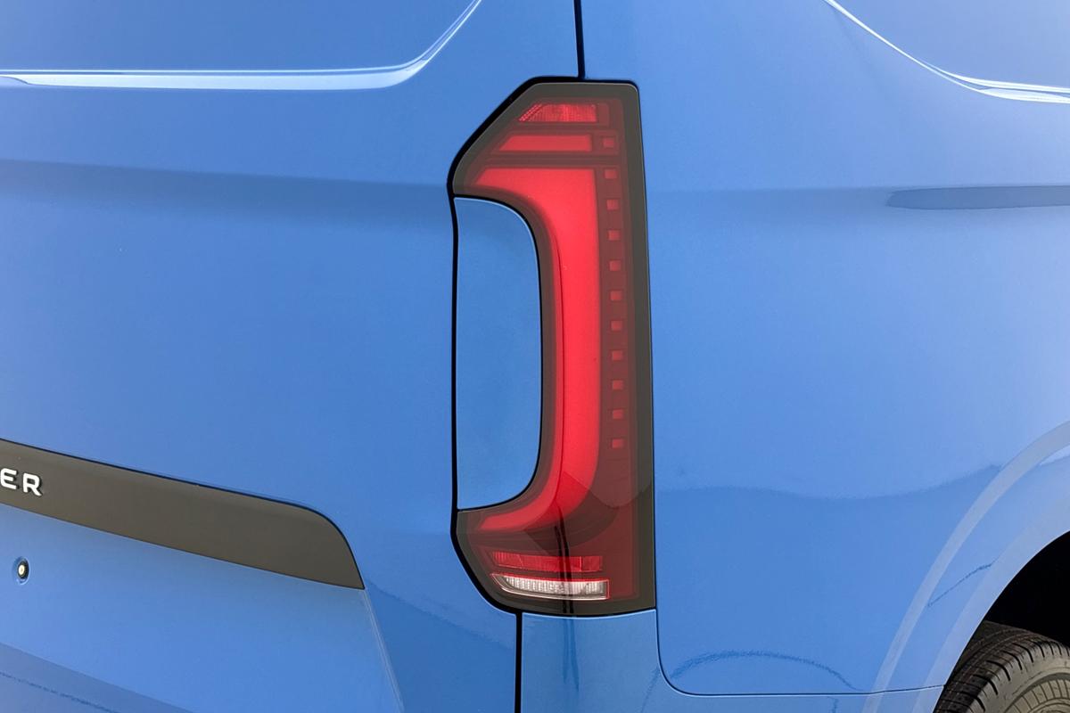 Used Volkswagen Transporter 2025 for sale - 76757393: Photo 18