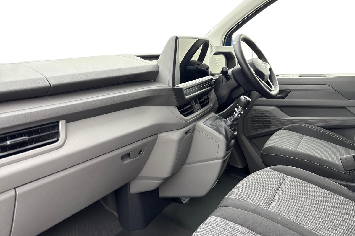 Used Volkswagen Transporter 2025 for sale - 76757393: Photo 2