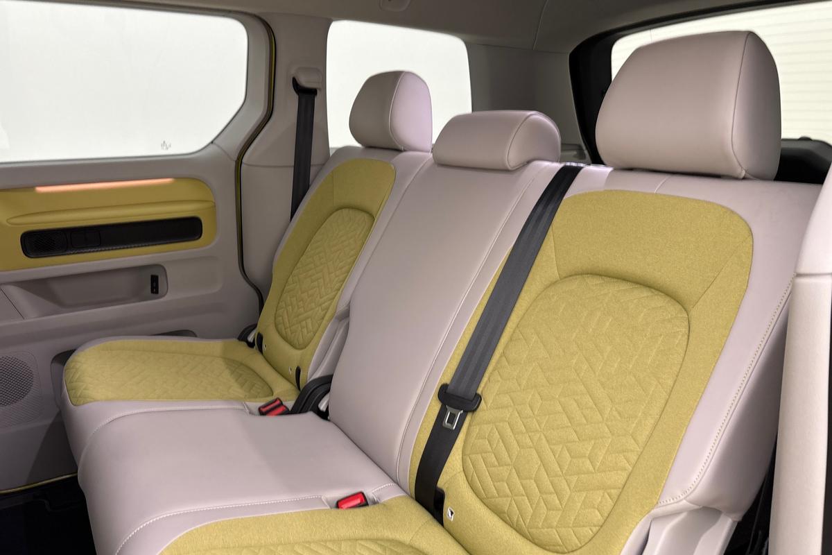 Used Volkswagen ID.Buzz 2024 for sale - 77533005: Photo 9