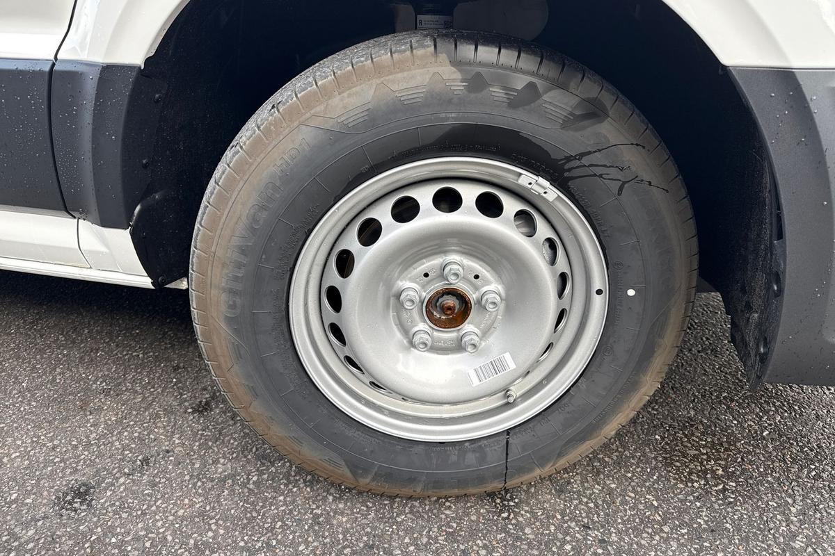 Used Volkswagen Crafter 2025 for sale - 77057725: Photo 4