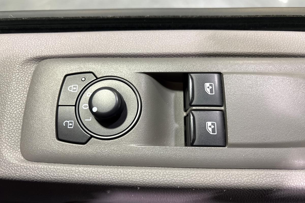 Used Volkswagen Transporter 2025 for sale - 76680420: Photo 22