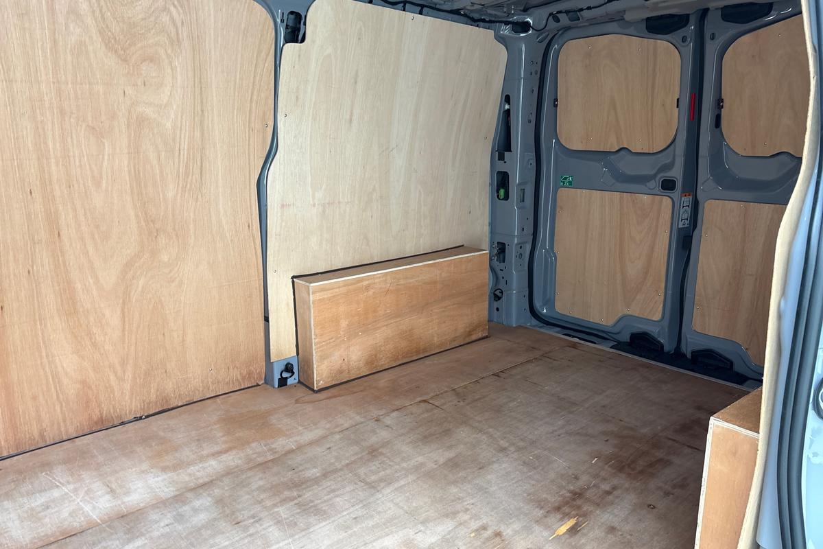 Used Volkswagen Transporter 2025 for sale - 76680420: Photo 9