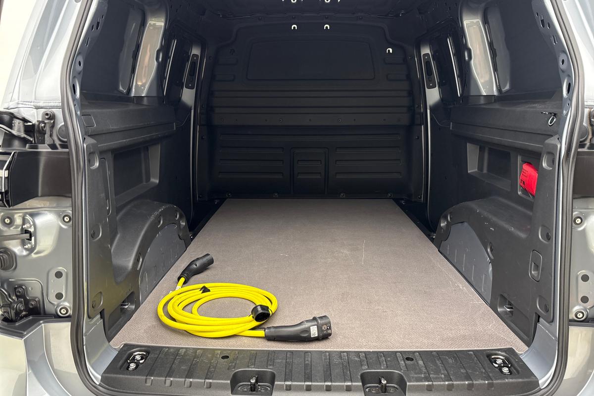 Used Volkswagen ID.Buzz 2024 for sale - 76709928: Photo 12