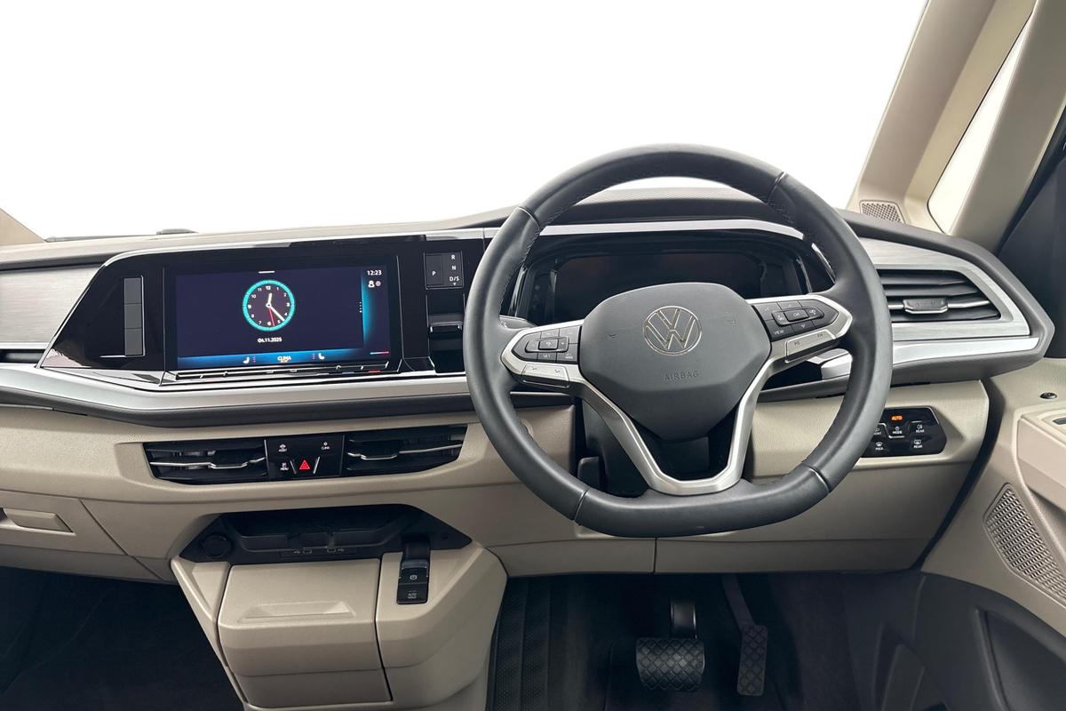 Used Volkswagen Multivan 2025 for sale - 76679590: Photo 11