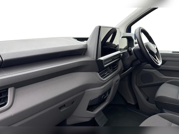 Used Volkswagen Transporter 2025 for sale - 77552132: Photo