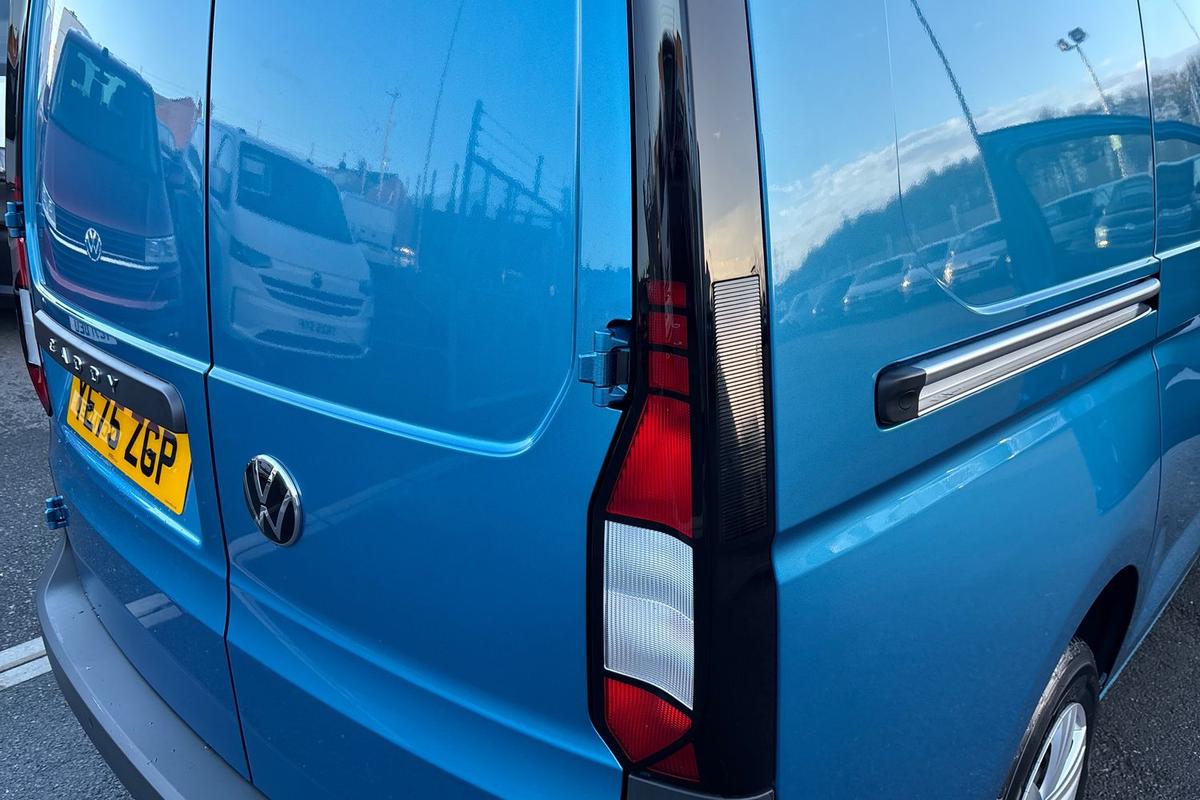 Used Volkswagen Caddy Maxi 2025 for sale - 77893820: Photo 18