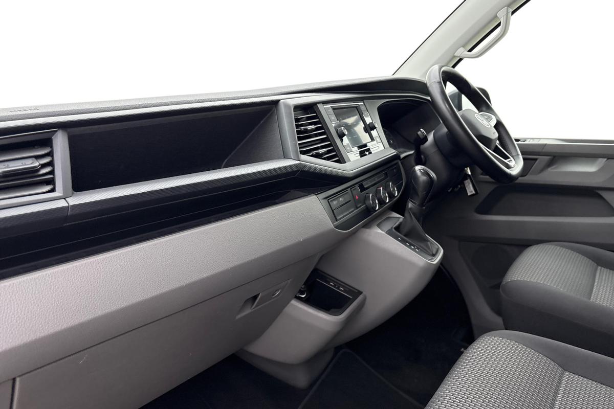 Used Volkswagen Transporter 2021 for sale - 77533272: Photo 2