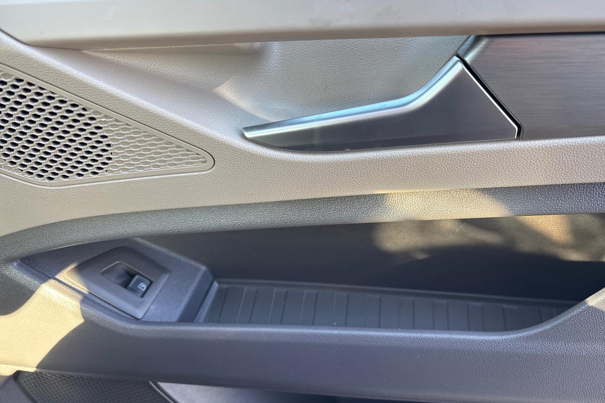 Used Volkswagen Multivan 2024 for sale - 76677620: Photo 25